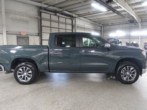 Used 2026 Chevrolet Silverado 1500 LT AWD/4WD image 8