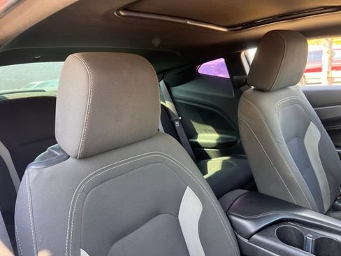Used 2017 Chevrolet Camaro SS RWD image 22