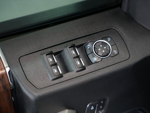 Used 2020 Ford F150 Lariat w/ Equipment Group 502A Luxury image 51