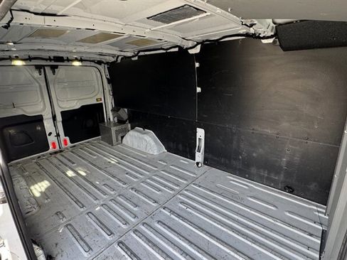 Used 2017 Ford Transit 250 148 Low Roof RWD image 17