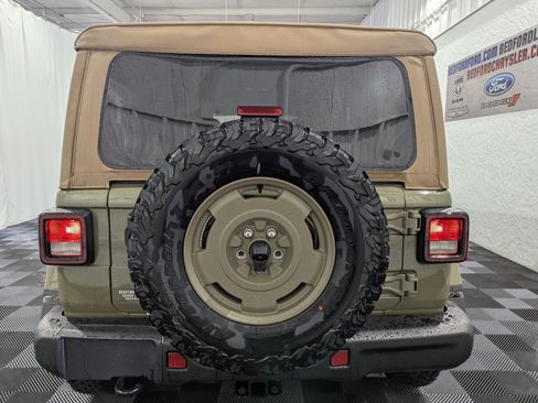 New 2026 Jeep Wrangler Unlimited Sport AWD/4WD image 9