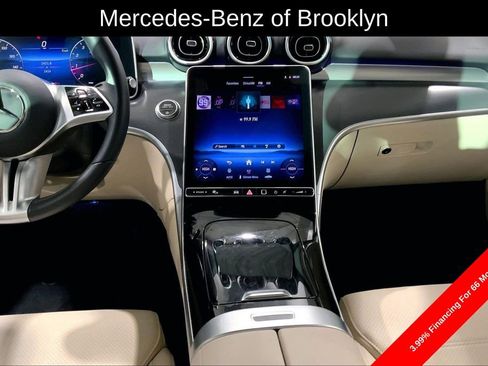 Certified 2025 Mercedes-Benz C 300 4MATIC Sedan image 7