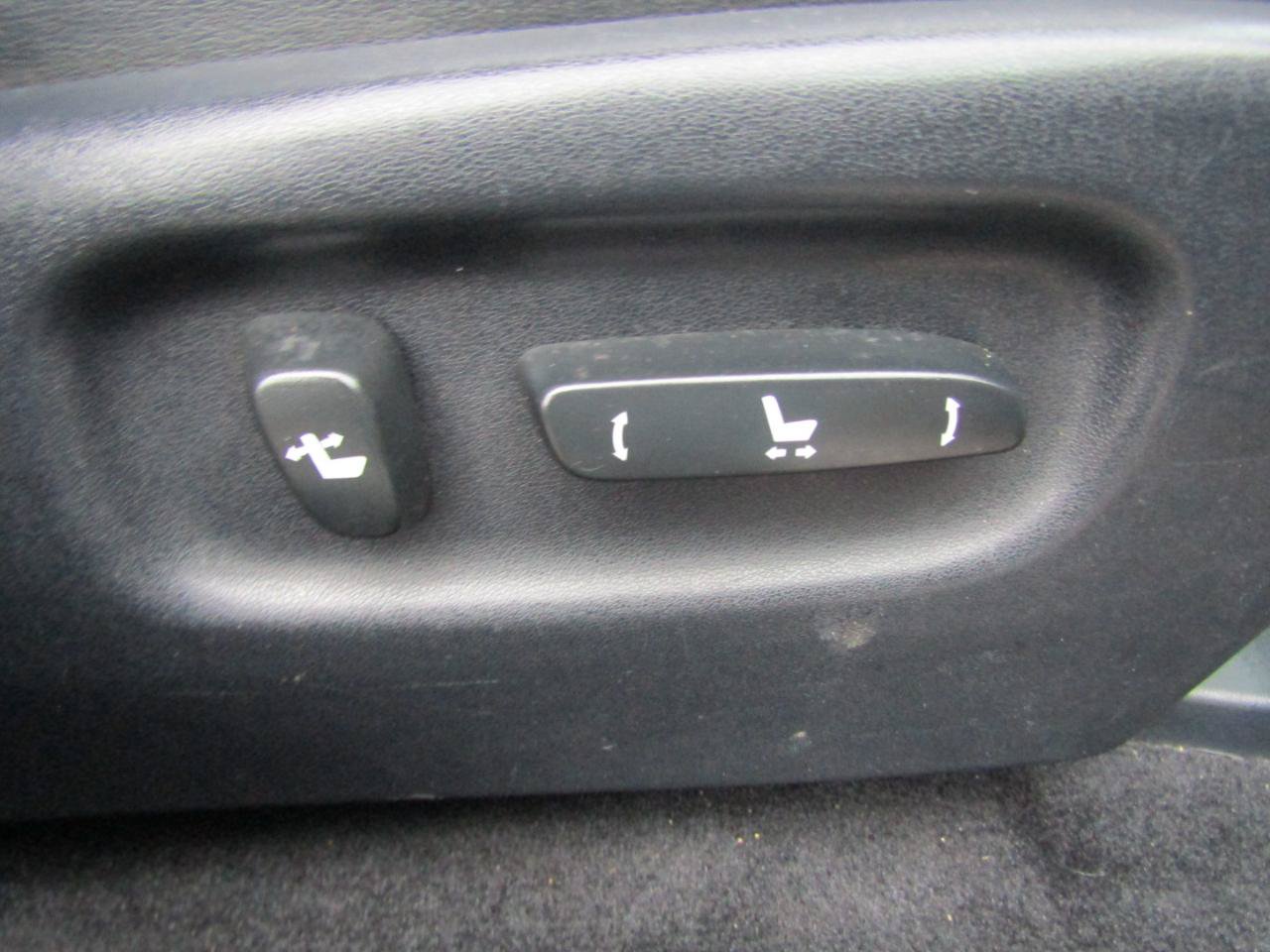 Used 2013 Lexus RX 450h FWD w/ Navigation Pkg image 51
