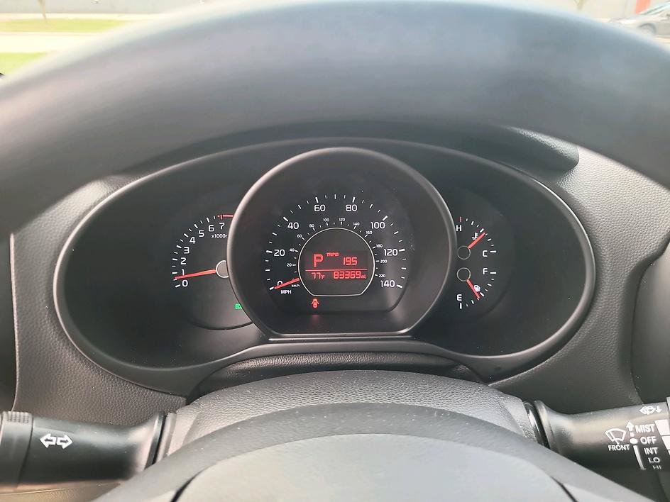 Used 2016 Kia Soul w/ Convenience Package FWD image 27