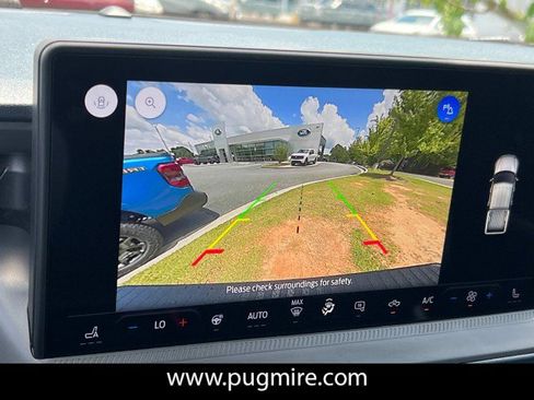 New 2025 Ford Maverick XLT w/ XLT Luxury Package image 27