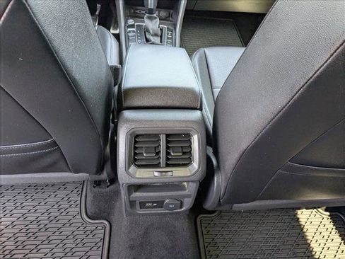 Used 2020 Volkswagen Tiguan SE R-Line FWD image 18