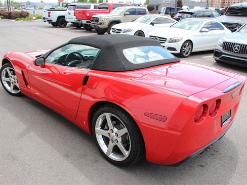 Used 2006 Chevrolet Corvette Convertible w/ Preferred Equipment Group image 30