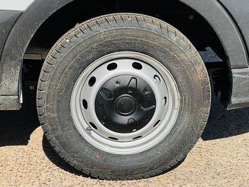 New 2025 Ford Transit 250 148 Medium Roof w/ Load Area Protection Package image 10