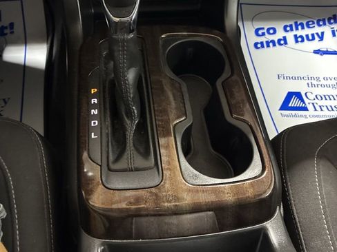 Used 2022 GMC Canyon Elevation image 19