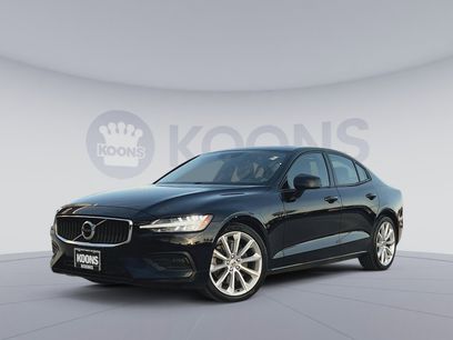 Used 2020 Volvo S60 T6 Momentum w/ Protection Package Premier