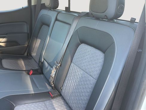 Used 2020 Chevrolet Colorado Z71 RWD image 18