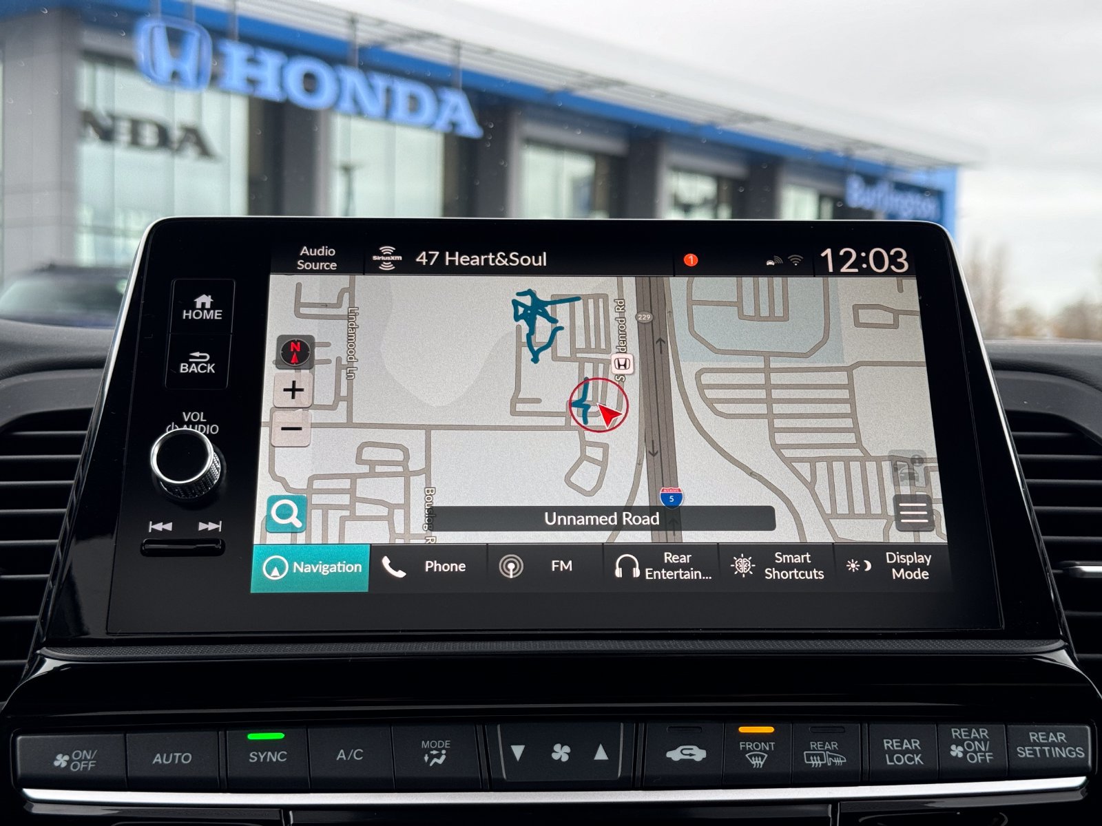 New 2027 Honda Odyssey Touring image 14