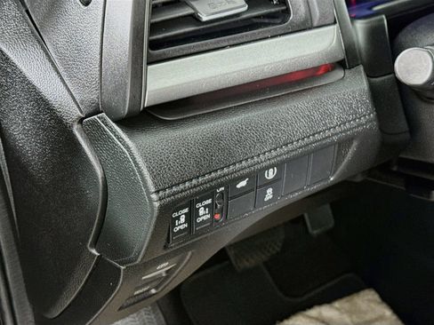 Used 2023 Honda Odyssey Sport image 15