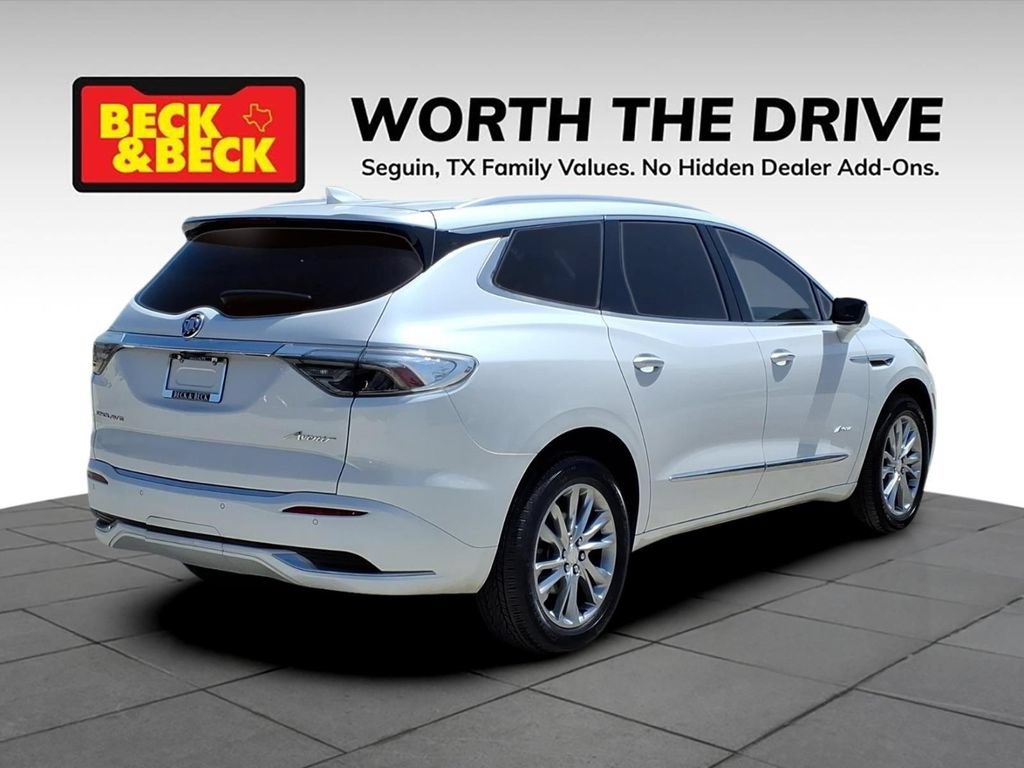 Used 2022 Buick Enclave Avenir w/ Avenir Technology Package FWD image 5