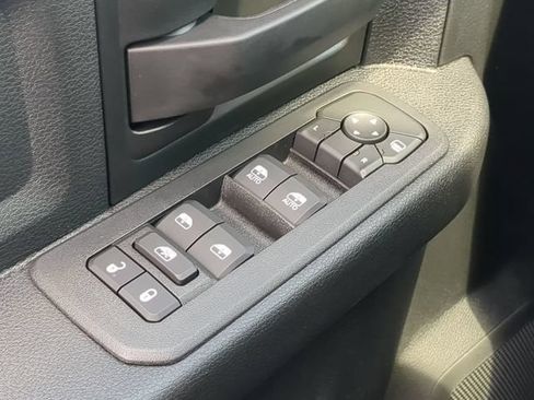New 2026 RAM 3500 Tradesman AWD/4WD image 27