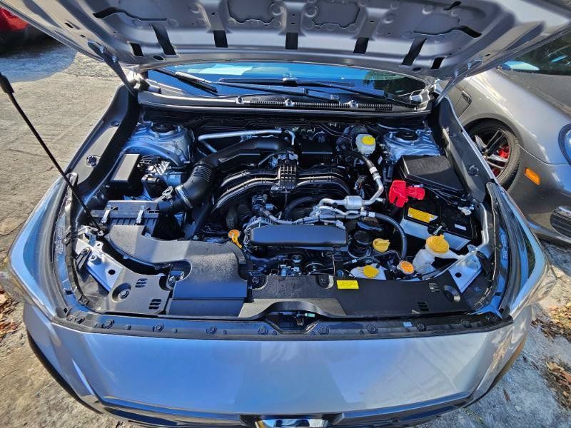 Used 2025 Subaru Crosstrek 2.5i Premium AWD/4WD image 25