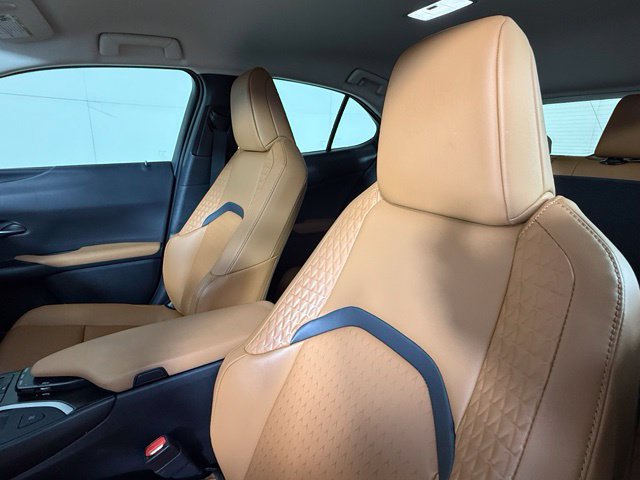 Used 2022 Lexus UX 200 FWD image 15