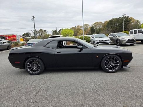 Used 2023 Dodge Challenger R/T Scat Pack w/ Plus Package image 10