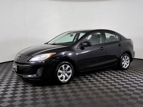 Used 2013 MAZDA MAZDA3 i Sport image 8
