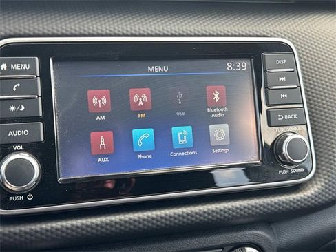 Certified 2025 Nissan Kicks Play S image 29