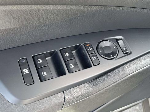 New 2026 Kia Sportage LX image 23