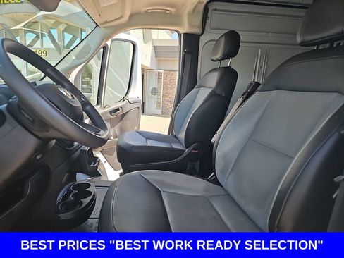 Used 2025 RAM ProMaster 2500 w/ Convenience Group FWD image 14