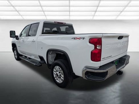 Certified 2025 Chevrolet Silverado 2500 LT w/ Convenience Package AWD/4WD image 2