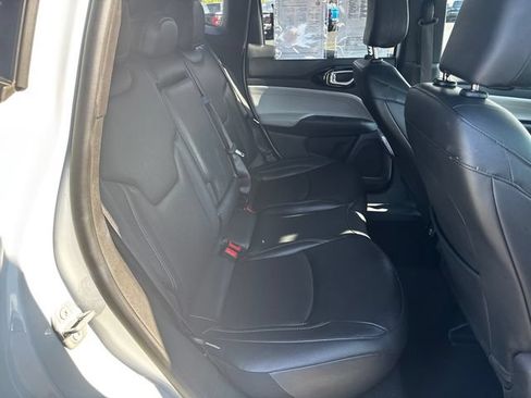 Certified 2025 Jeep Compass Limited AWD/4WD image 16
