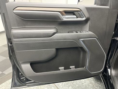 Certified 2022 Chevrolet Silverado 1500 LT image 8