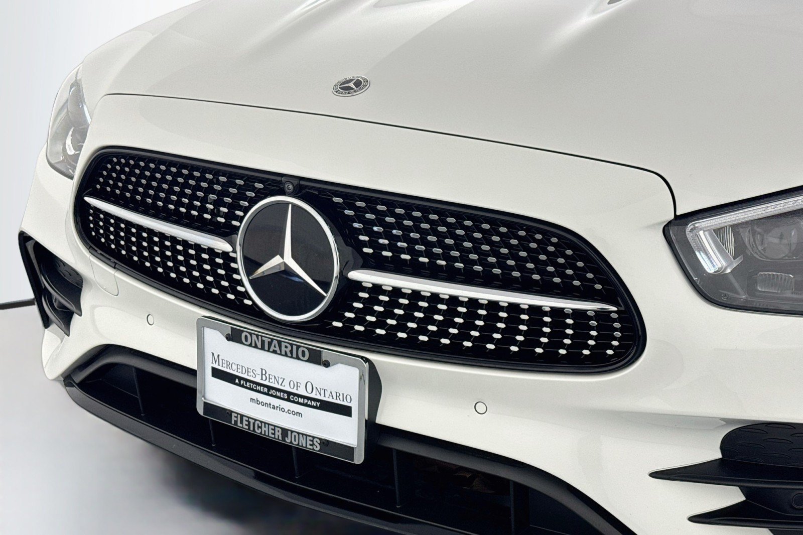 Certified 2023 Mercedes-Benz E 450 4MATIC Sedan w/ Premium Package image 14