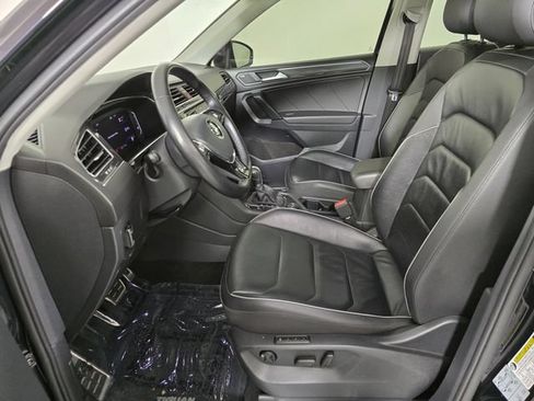 Used 2019 Volkswagen Tiguan SEL Premium AWD/4WD image 22