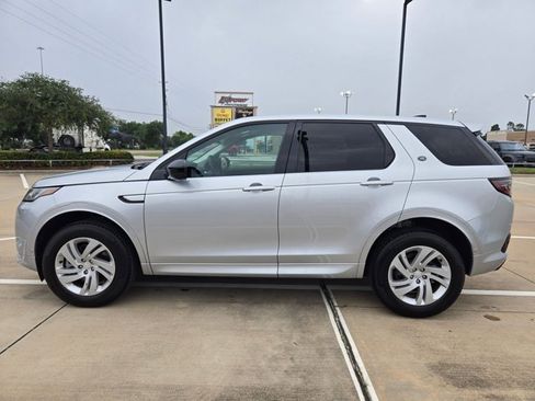 Certified 2025 Land Rover Discovery Sport S AWD/4WD image 9