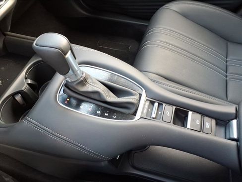 New 2026 Honda HR-V EX-L image 25