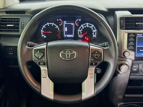 Used 2020 Toyota 4Runner SR5 image 33