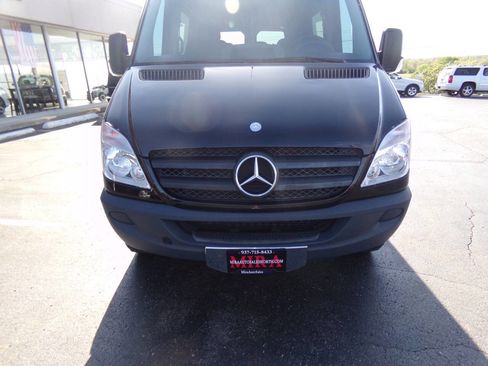Used 2011 Mercedes-Benz Sprinter 2500 image 50