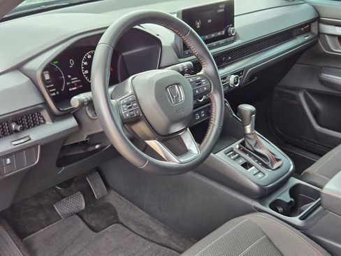 Used 2025 Honda CR-V Sport image 10