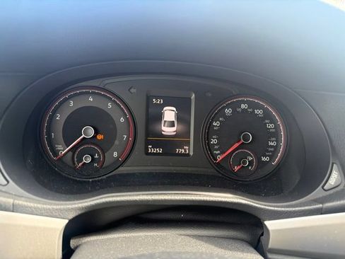 Certified 2022 Volkswagen Passat 2.0T SE FWD image 26