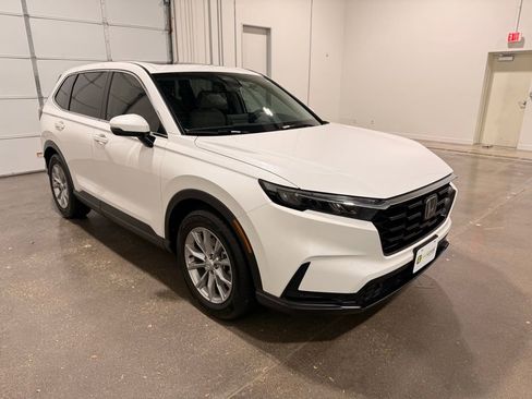 Used 2025 Honda CR-V EX-L image 3
