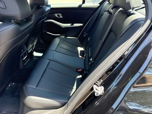 Used 2026 BMW 330i Sedan w/ Convenience Package RWD image 32