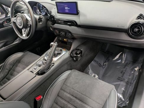 Used 2024 MAZDA MX-5 Miata Club w/ Brembo/BBS Recaro Package image 27