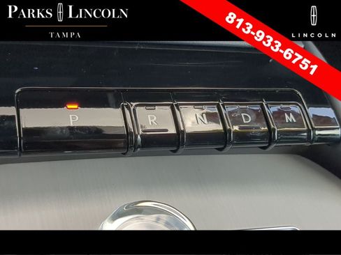 Certified 2025 Lincoln Navigator Reserve AWD/4WD image 25
