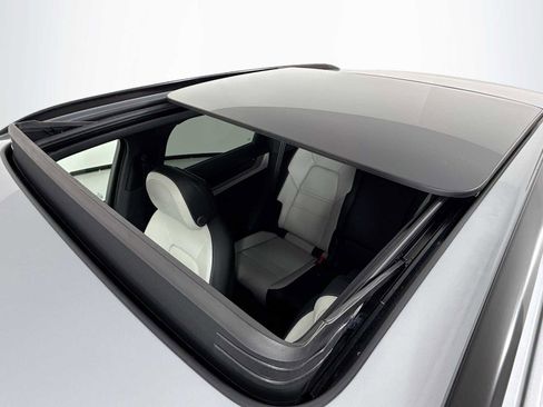 New 2026 Porsche Cayenne image 22