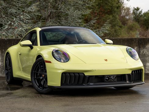 Certified 2025 Porsche 911 Carrera 4 GTS image 6