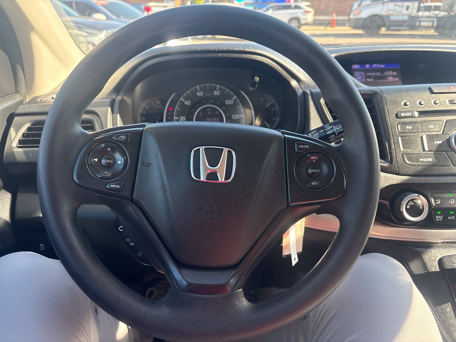 Used 2015 Honda CR-V LX image 28