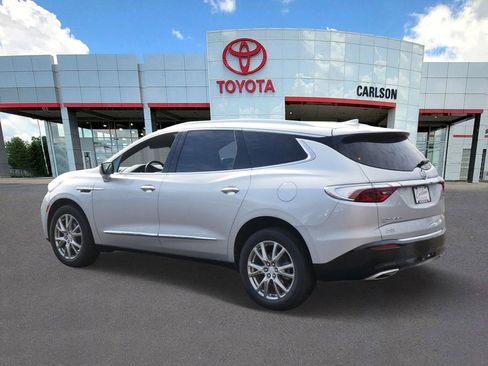 Used 2022 Buick Enclave Essence w/ Experience Buick Package image 6
