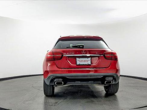 Used 2018 Mercedes-Benz GLA 250 4MATIC image 7