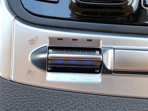 New 2026 Kia Carnival SX FWD image 16