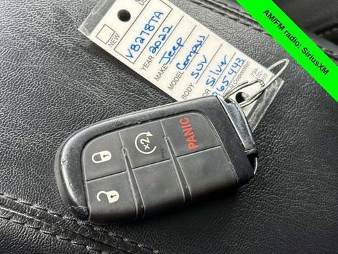 Used 2022 Jeep Compass Latitude image 22