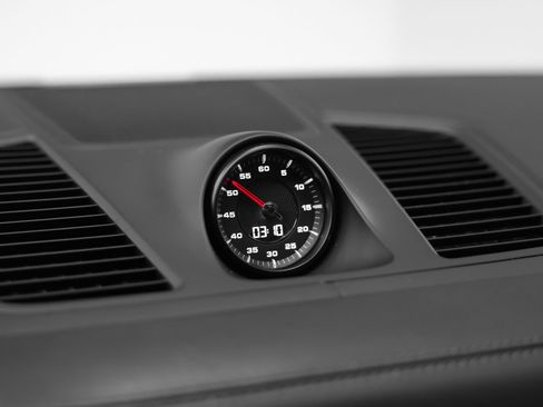 Certified 2021 Porsche Cayenne Turbo image 46