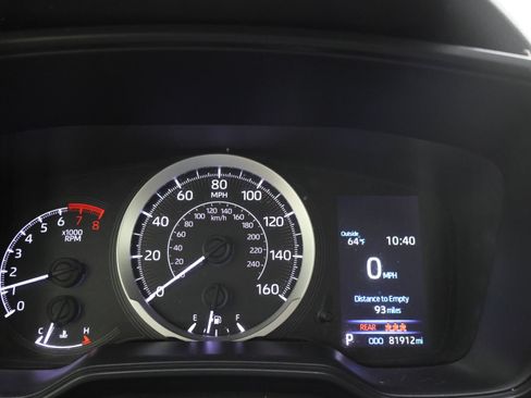 Used 2021 Toyota Corolla LE FWD image 9